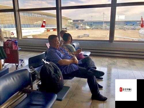 火车上荫蒂添：舒适之旅的私密享受