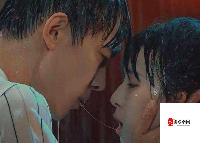 吻戏辣妞范:火辣诱惑,激情无限