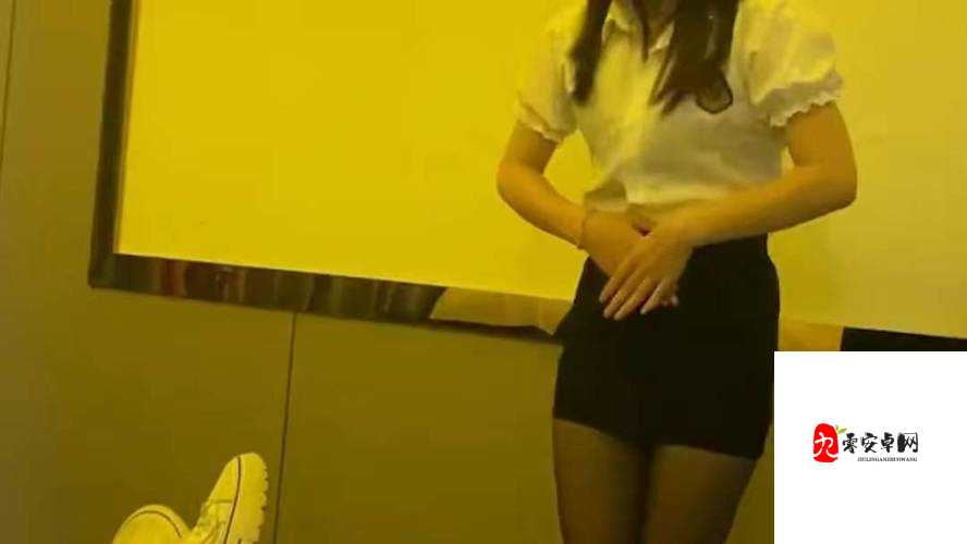 18HD 麻豆按摩 XXXX 中国:亚洲美女私密按摩体验
